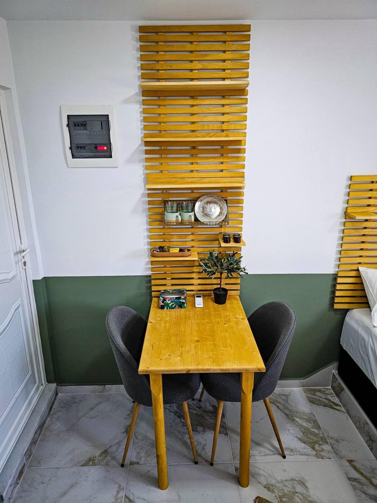 Apartament Μέντα 1 Kalamata Zewnętrze zdjęcie